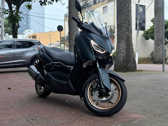 YAMAHA XMAX ABS 